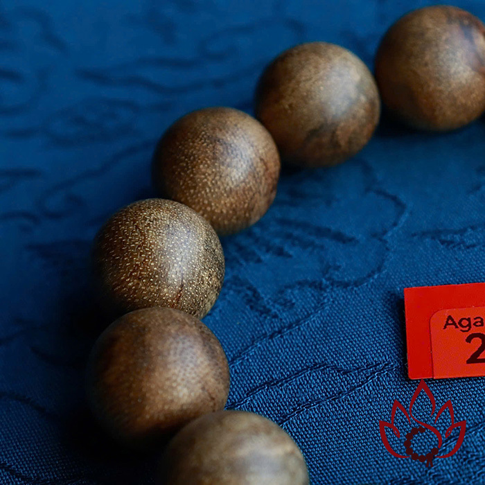 Vòng Trầm Hương Hạt Tròn | 16 Ly | Trầm Tốc Banh Tự Nhiên